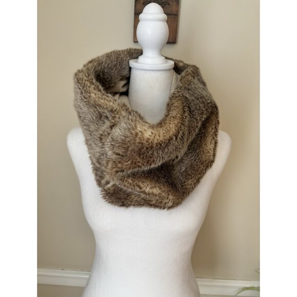 Restoration Hardware Luxe Faux Fur Collection Muff Scarf Hand Warmer Brown - Picture 1 of 3